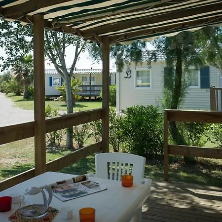 Campsite Les Avignon - La Laune