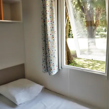 Campsite Les Avignon - La Laune